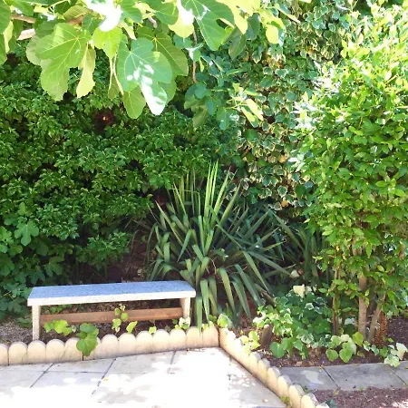 Charmant Marseillan: Cozy With Shared Pool Marseillan (Herault)