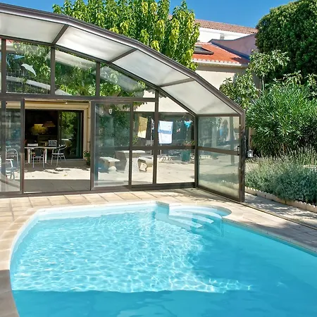 Charmant Marseillan: Cozy With Shared Pool *